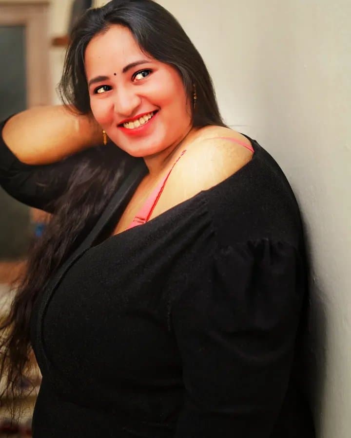 Indian chubby ? hot sexy Bhabhi