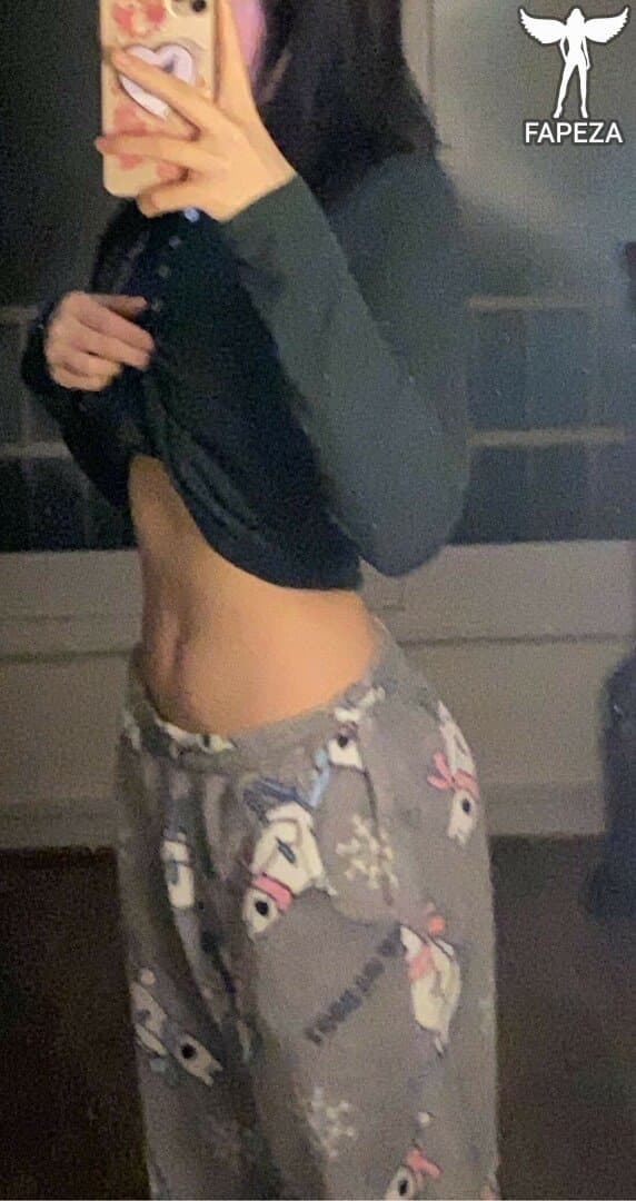 Asian Twitch streamer 6