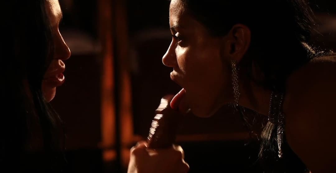 Frames of threesome between Aaron Rock, Canela Skin and Kira Queen