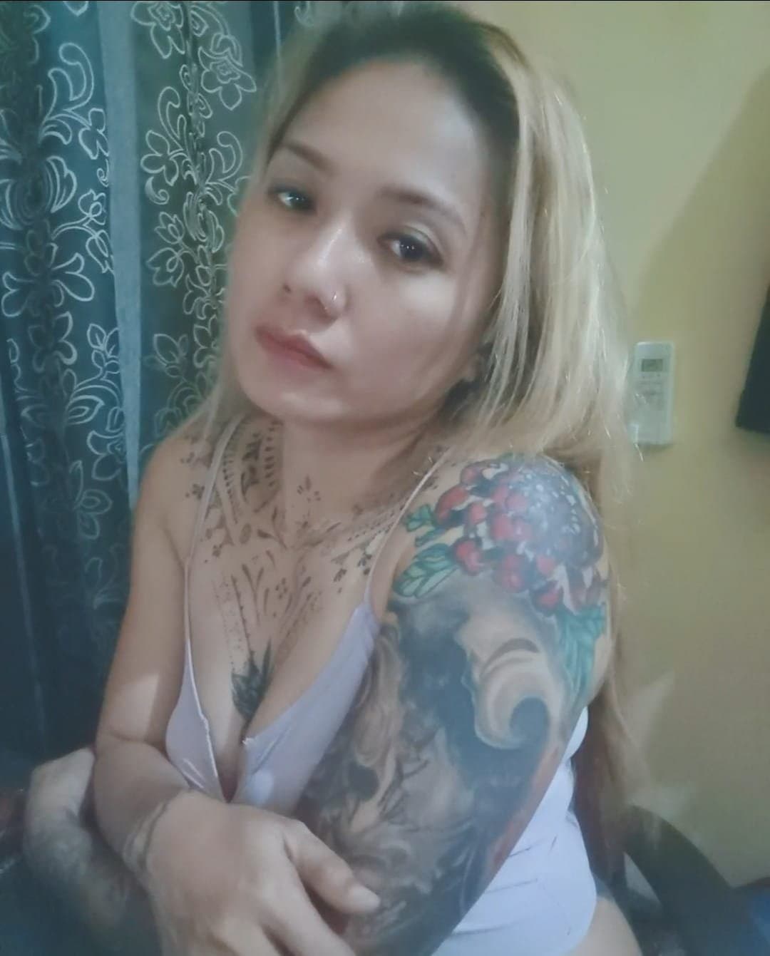 pinay milf tats slut