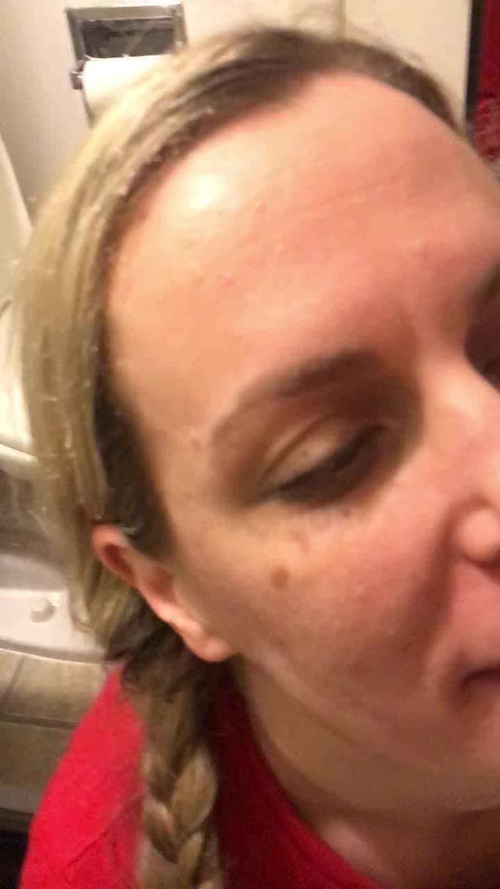 Hotwife Facialed