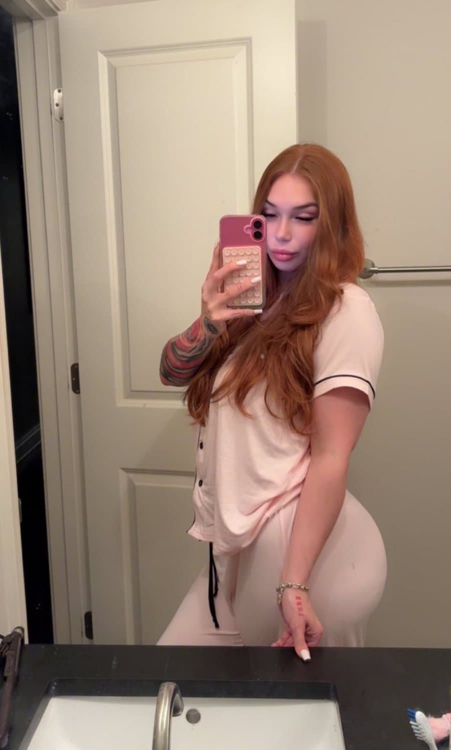 Thick pale red head Latina gamer girl with insane ass and body