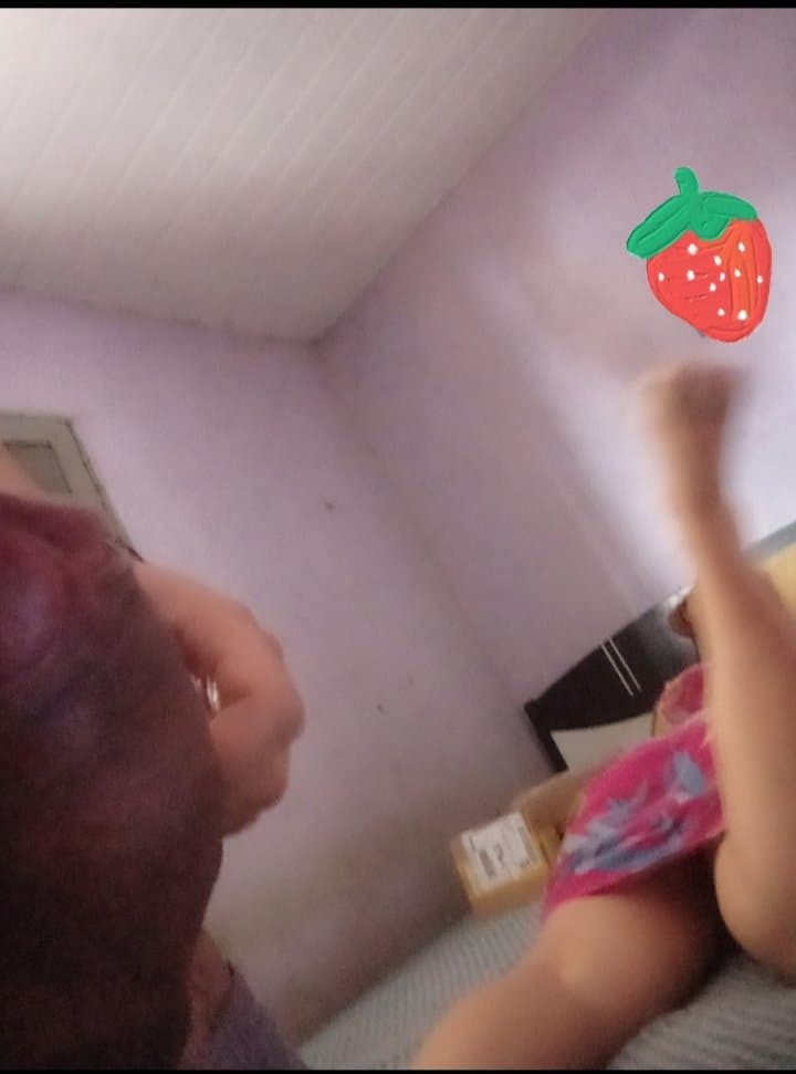 Minha mãe no quarto