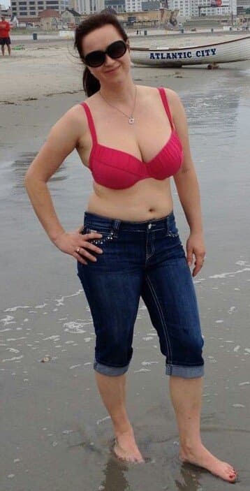 Classic Whore Mother Melissa 2 (Juicy Tits)