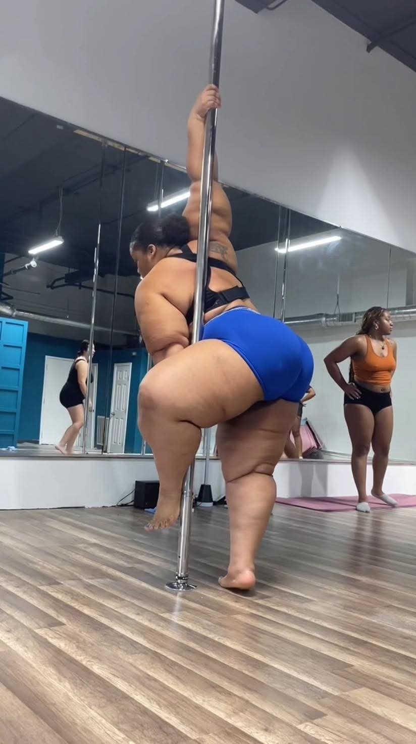 ALL ASS A$$ BIG BOOBS EBONY SSBBW BBW GOONER MATERIAL MIX DUMP