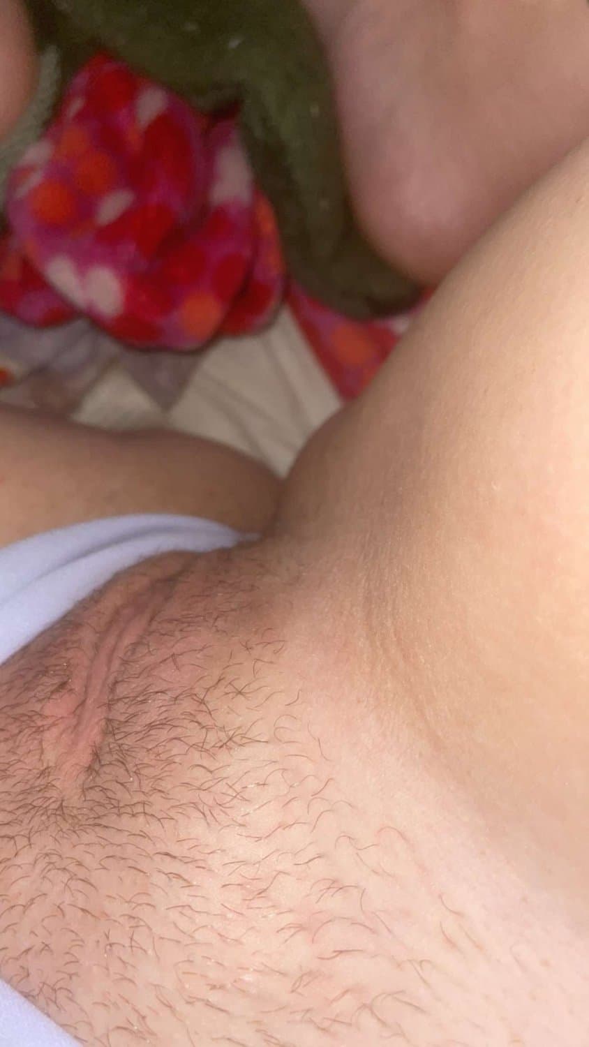 paypig pussy (hmu to be my paypig)