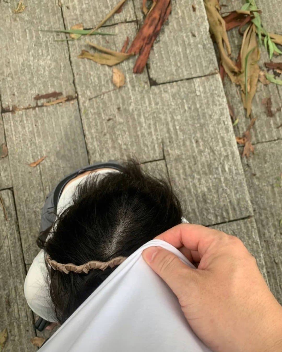 Gorgeous Japanese influencer Chelsea Misa giving head [insta: chelsea.misa]