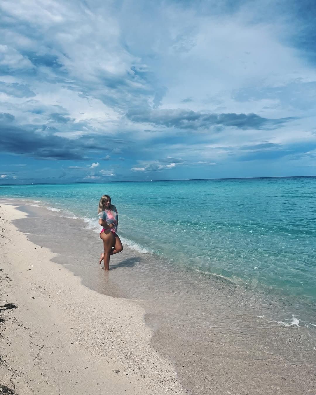 fat ass bubble butt pawg emma melka (lmk if yall want creepshots)