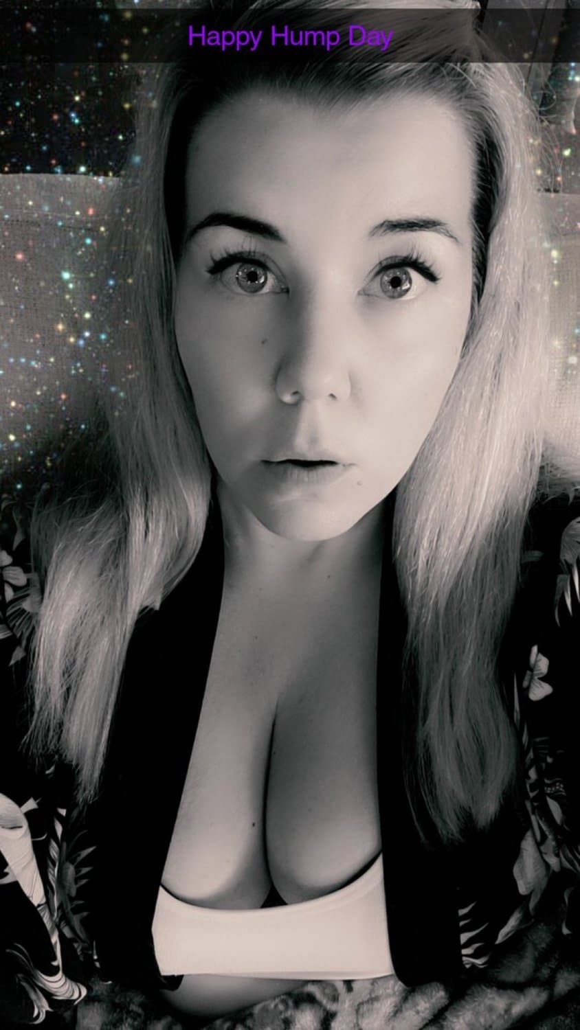 Leia Leighton BBW wants to be a pornstar