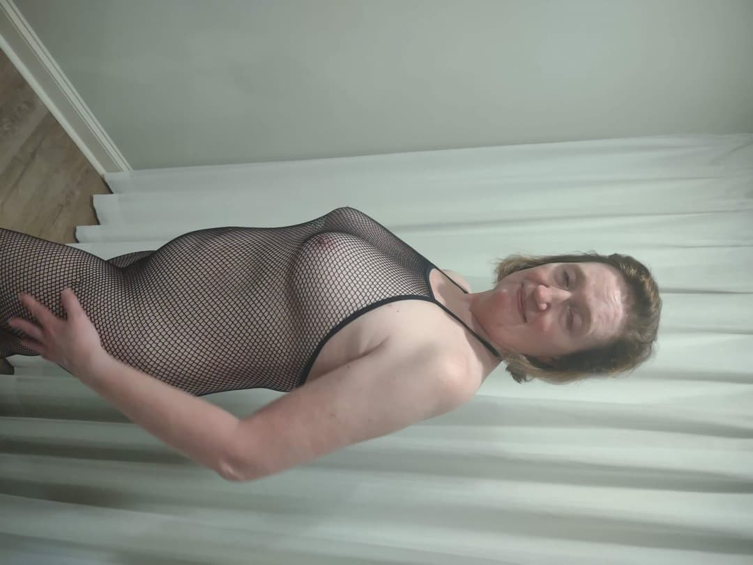 No Makeup Horny Slut Day