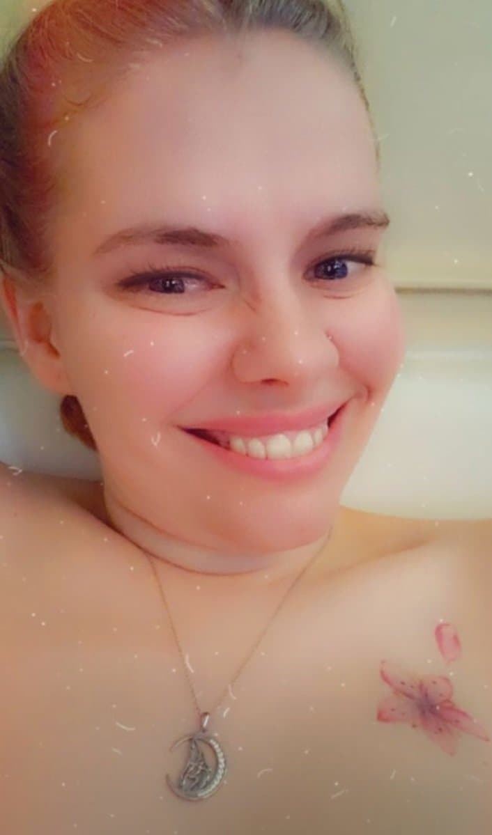 More of that Midwest slut Candy again