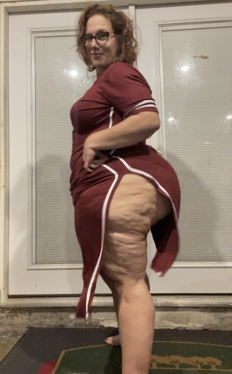 Click to view full size Phat ass white goon meat Bbw