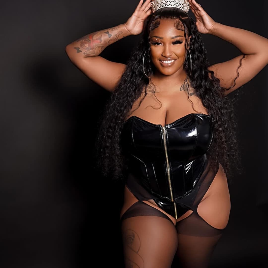 Click to view full size Big tits Ebony slut I wouldn’t pull out tbh