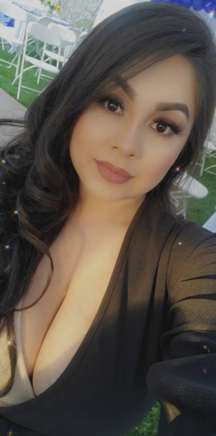 I love this thick Latina milf with big tits