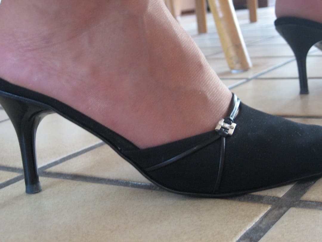 nadia49_ - milf nadia as private cleaner - 0044milf-nadia-001751