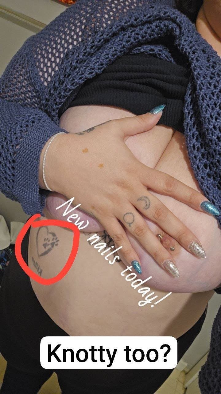 Freeuse milf  mom desperate for attention and exposure