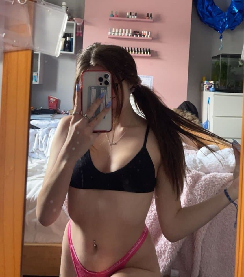 Thic teen Lucy getting her tight pussy fucked