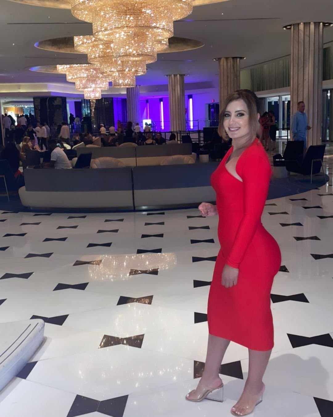 MyType WeatherGirl #3 Thick Curvy w/ Phat Booty