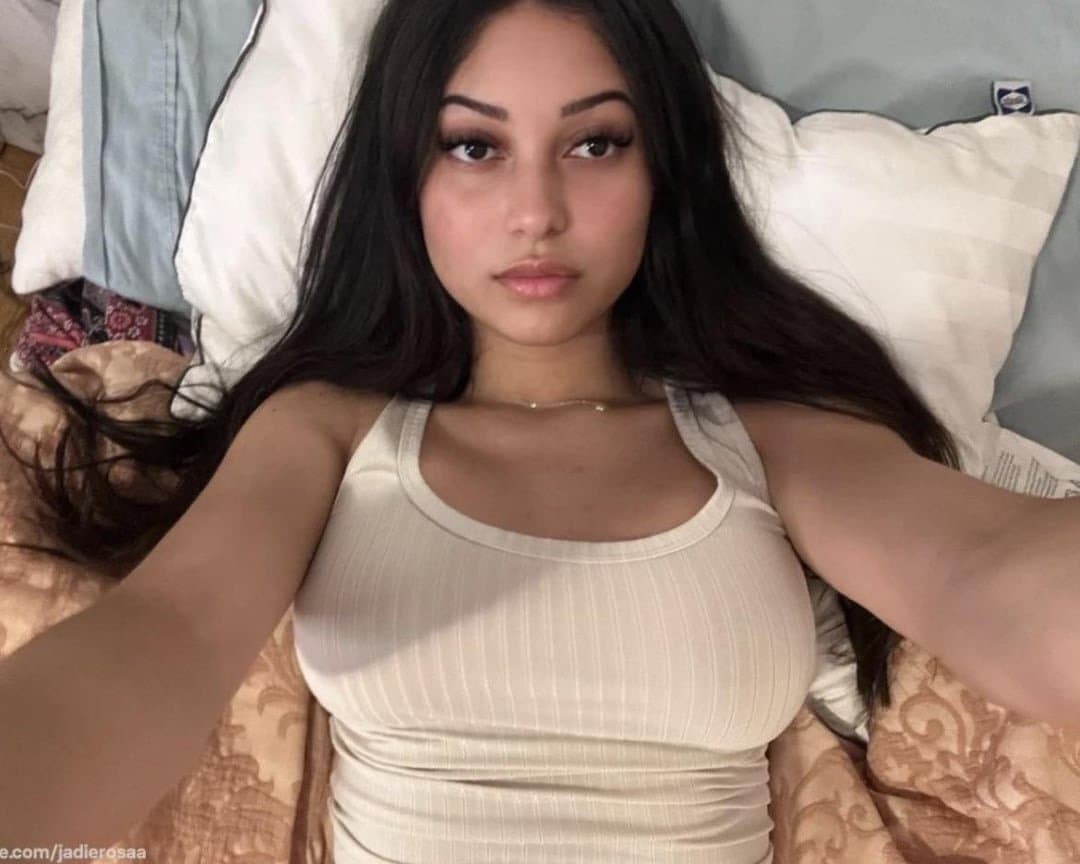 Young sexy slim thick bae