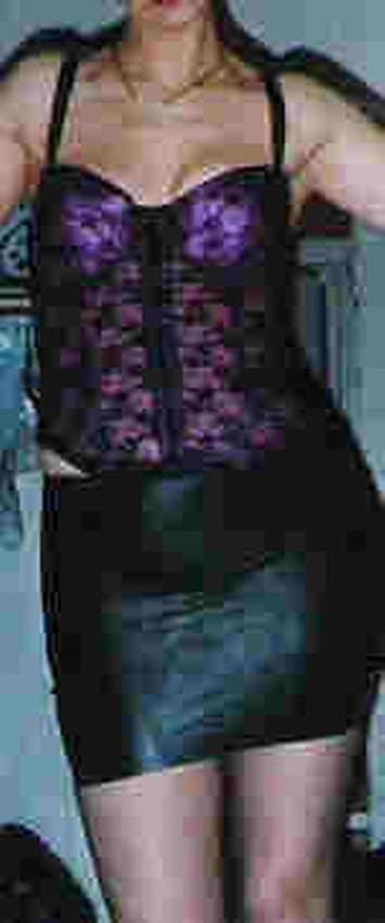 Sexy Milf Pam In Sexy Lingerie