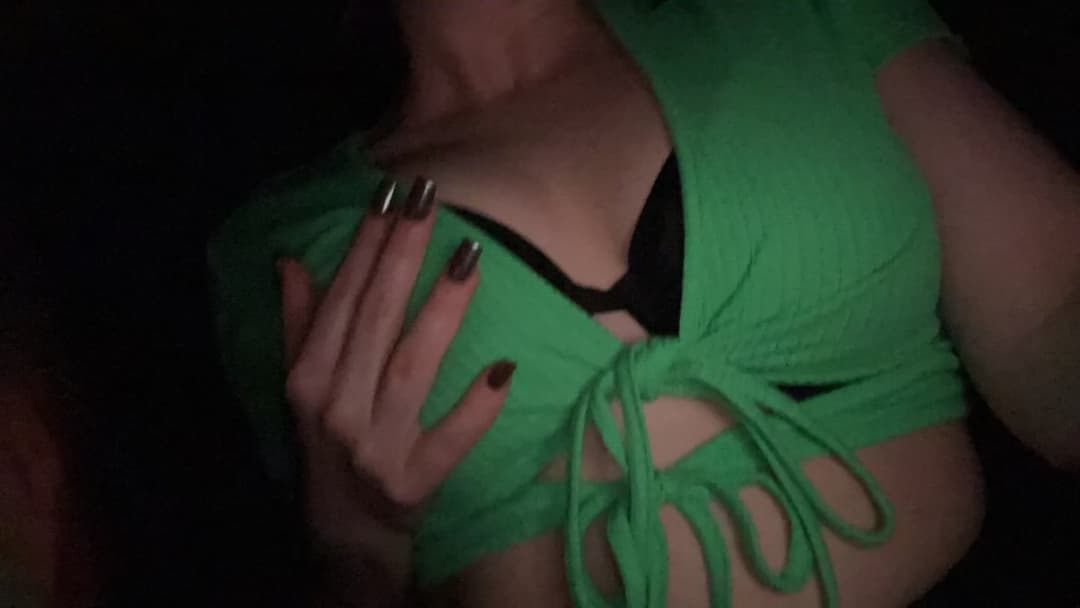 Fuck buddy (lmk for more)