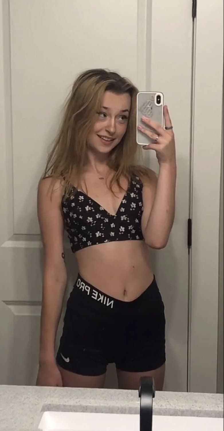 Petit princess is ready to take massive loads (trib in dm)