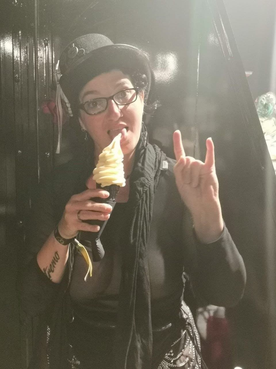 Einfach Dani from Bavaria, Germany