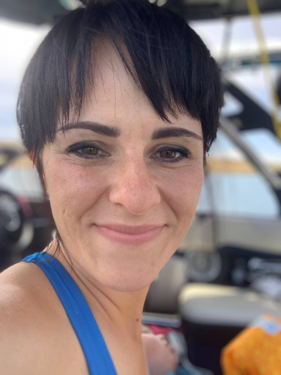 Beautiful mom loves pleasing cocks