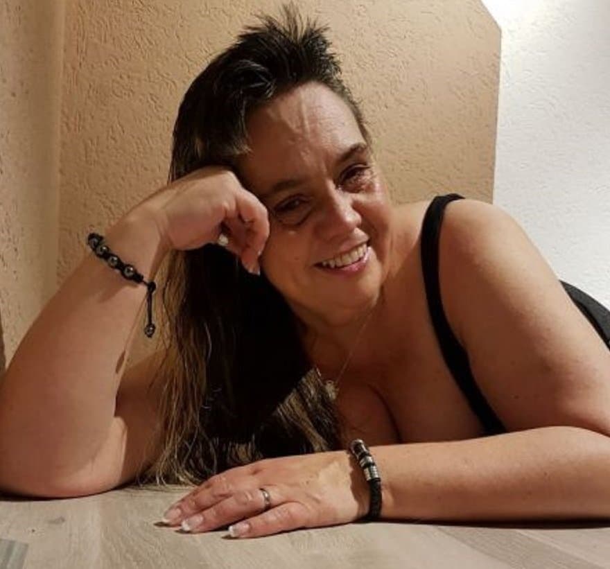 Meine geile Cousine Beate Ilgen will gezeigt werden