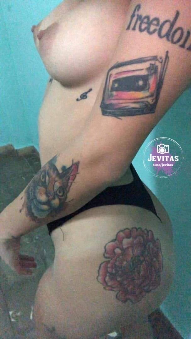 Sexy Cuban bitch Jessica Fernandez loves fucking in front of the cámara