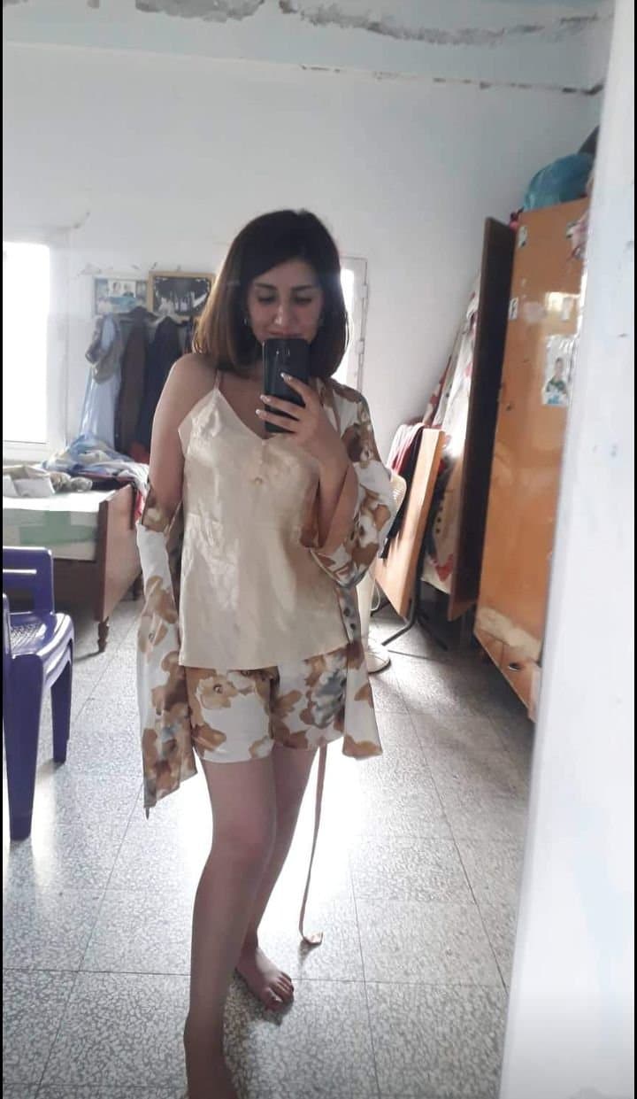 Click to view full size Arab syrian horny sex girl