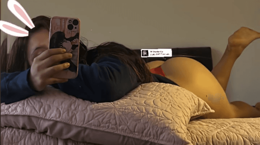 putas mostrando las patas