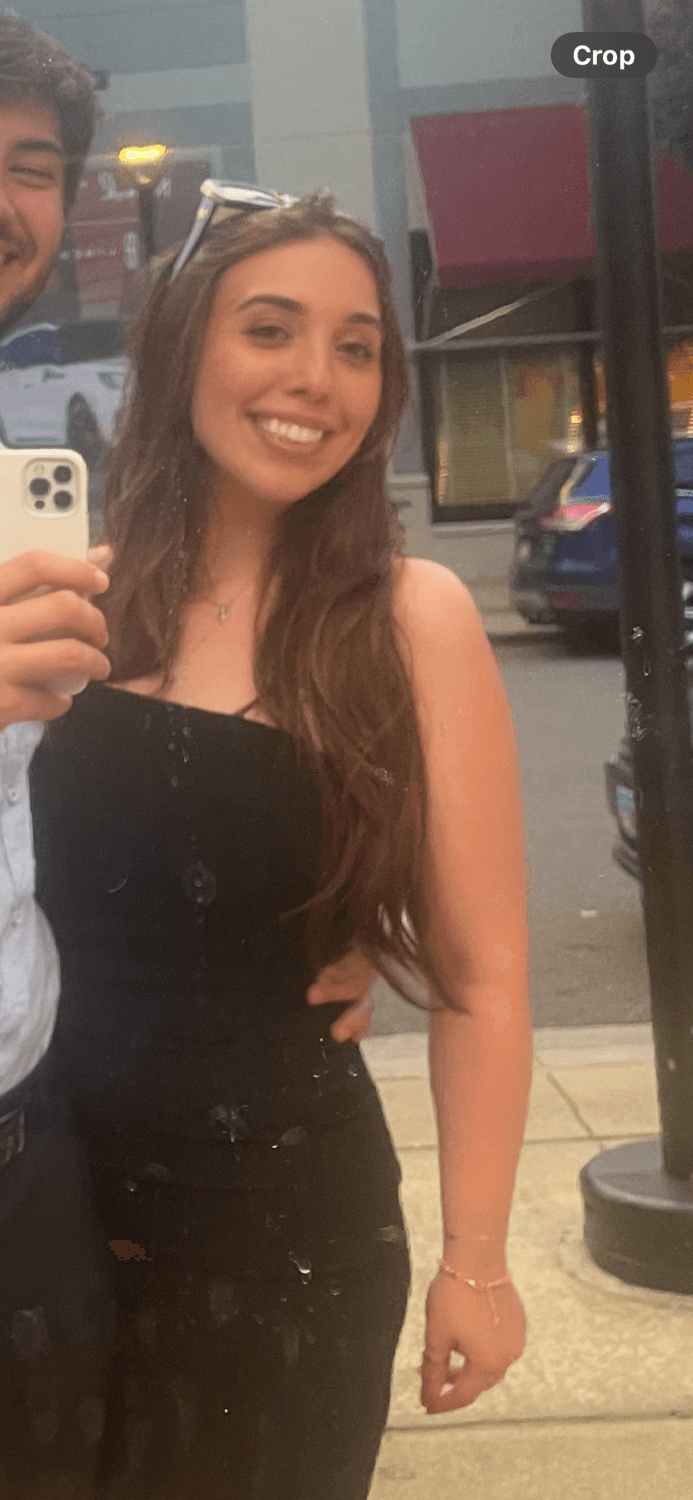 Big boobs, nice dick sucking lips and loves cum