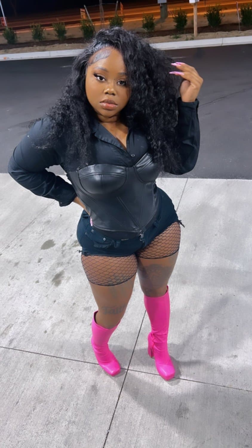 Click to view full size Bee Part 1