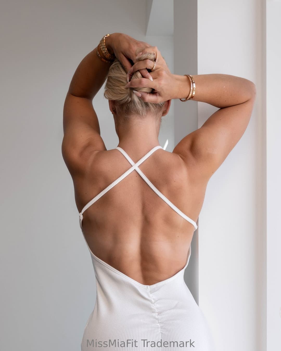 LAST LAUGH OF LEGEND