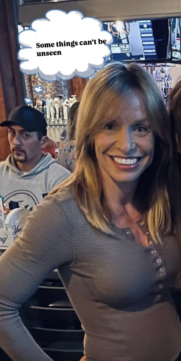 All American wife Kyle gets off with her finger & a beer bottle on camera