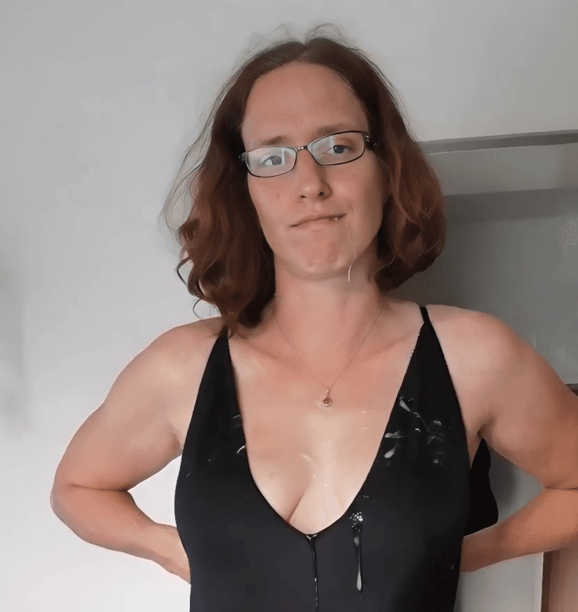 Nicole Kaiser from Bielefeld Germany born on 5 Oct. 77 Cumslut Born as Nicole Sundermann Part 1 of 3