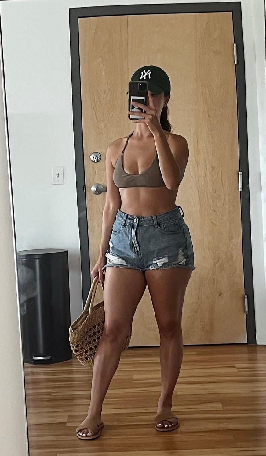 latina milf. Would you pull out?