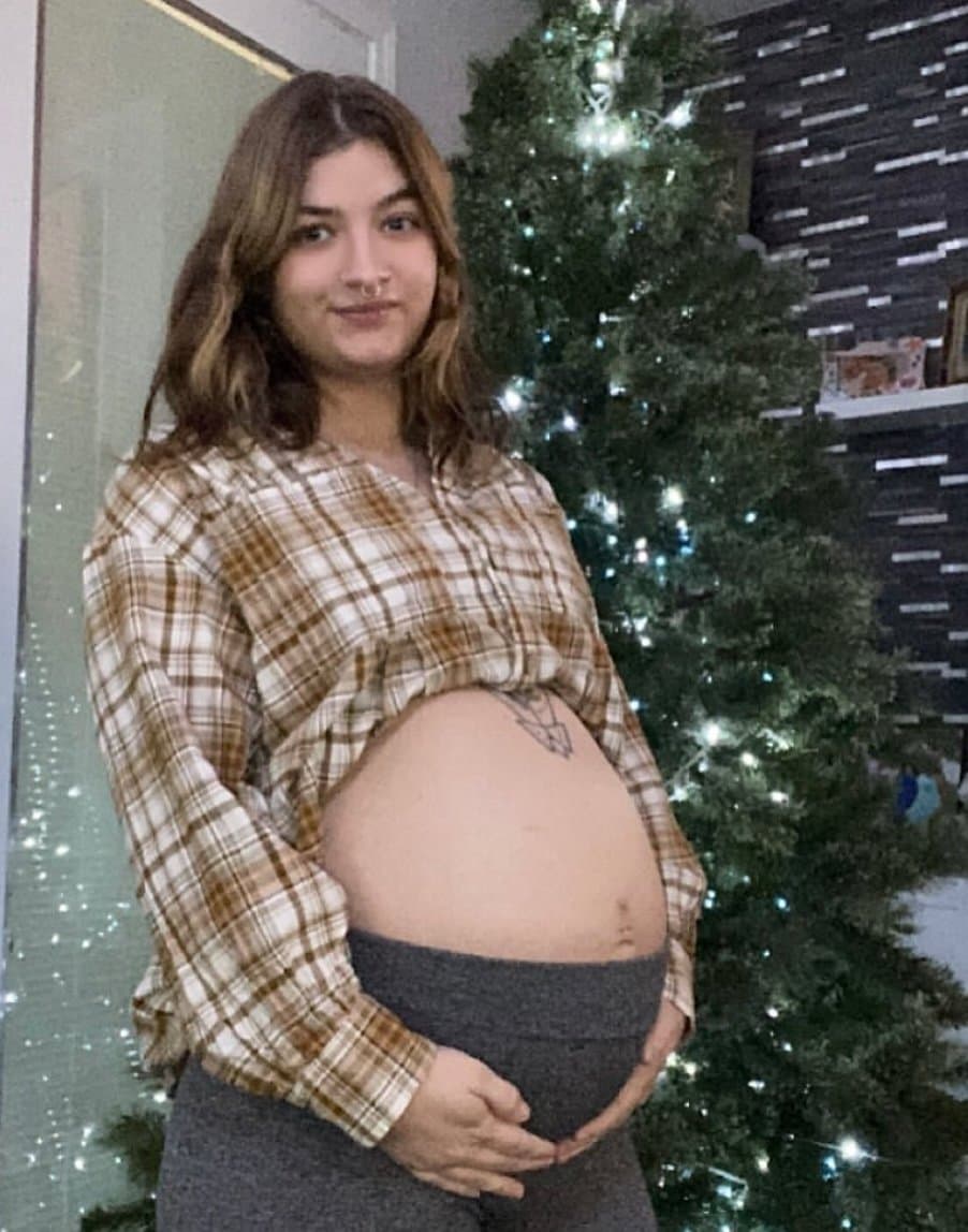 Click to view full size Brenna from Michigan