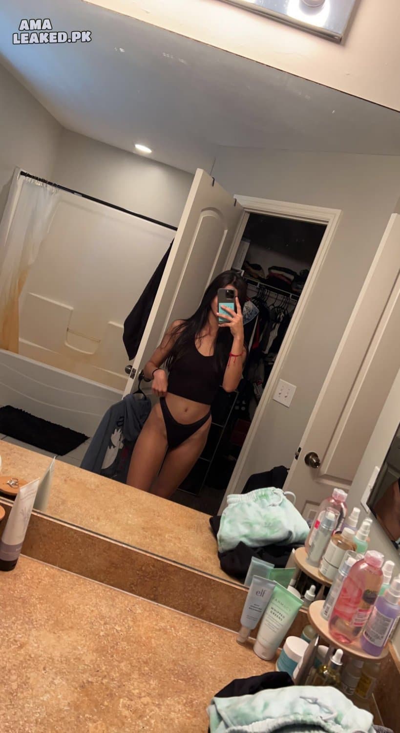 Kenzie Hayes Leaks Part 1