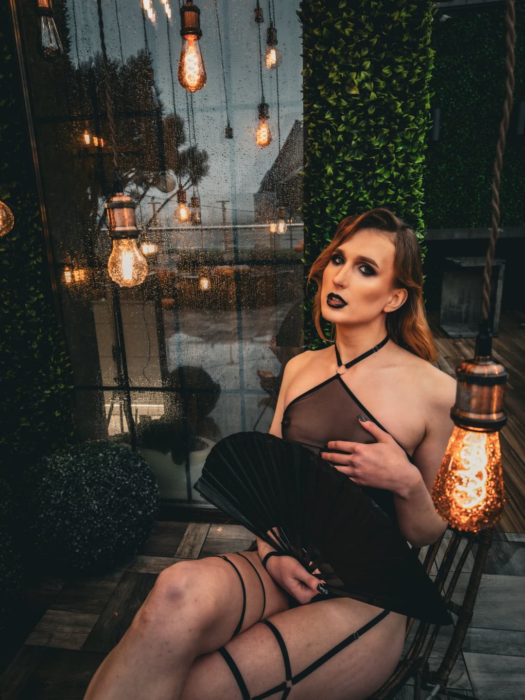 wOw, a gothic trans woman??