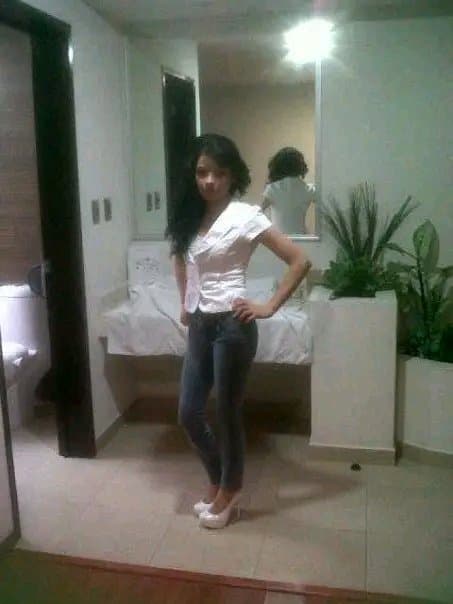 Vendedora mexicana sexi de Elektra