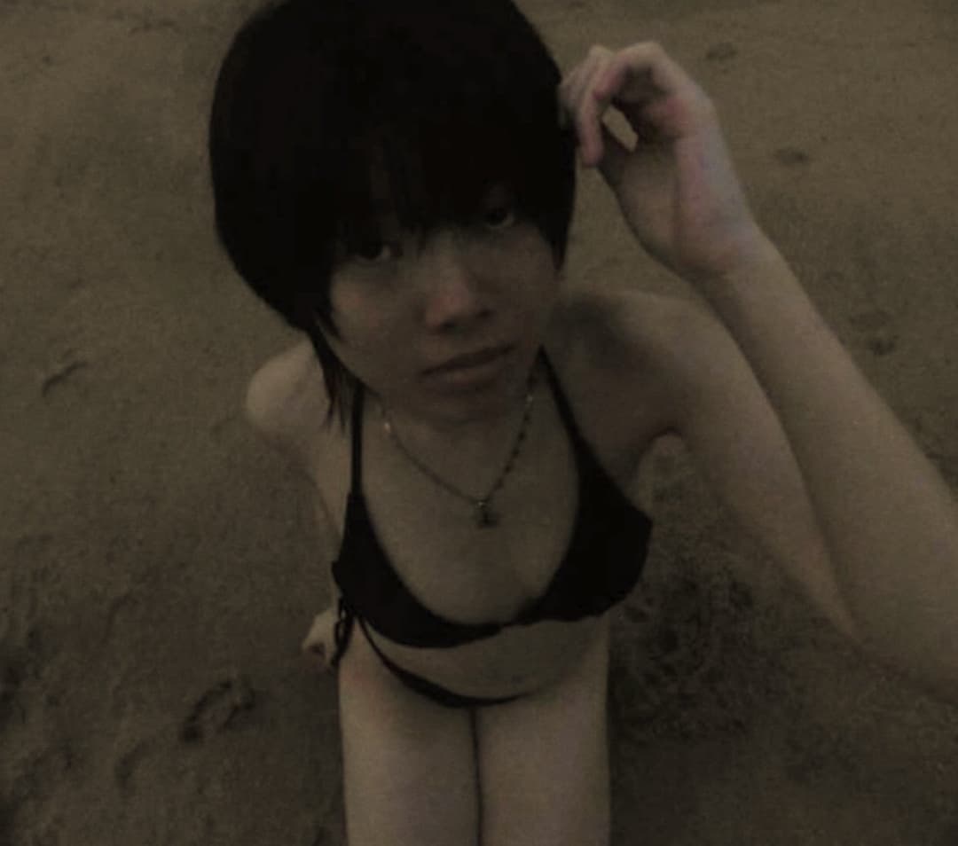 mid flat chested xmm makes up for it