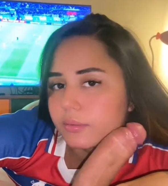 Vazou torcedora do fortaleza caindo na pica com jogador rival βιθ