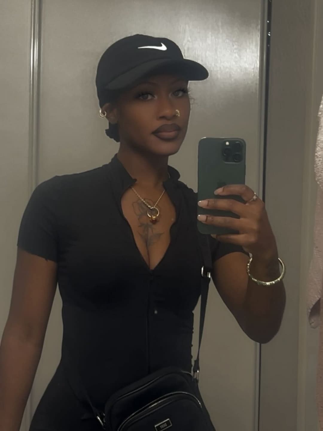 Single Mom From Long Beach CA Used to Let Me Fuck With Whole Family Home Before Moving to Sacramento