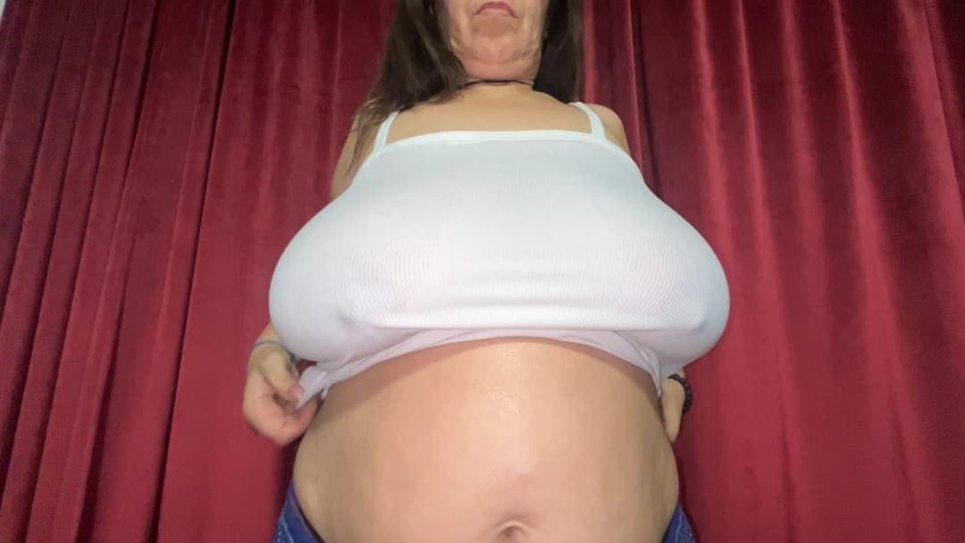 Click to view full size Wet tshirt-1080p30