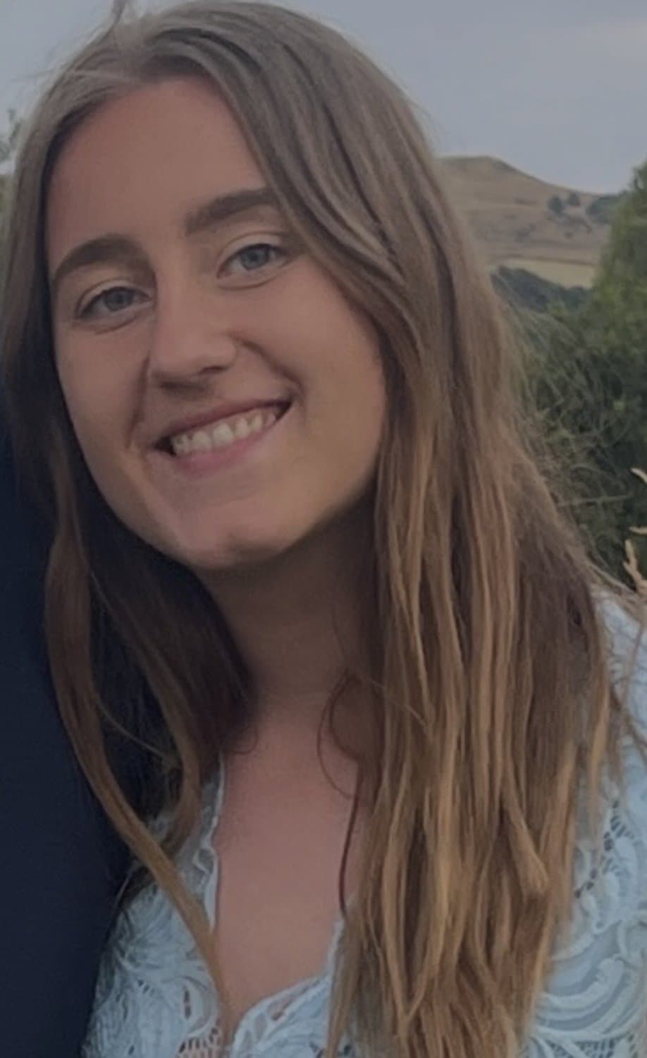 18 + Young Snow Bunny Wife Laura Butt Plug cumming on cock