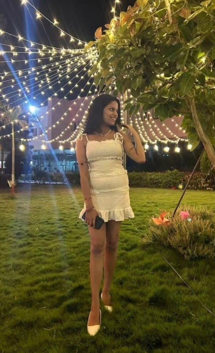 23 yo Delhi Slut Gaura Agarwal ?