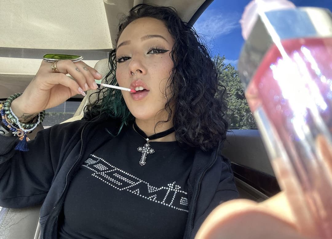 Umi Chase Findom Mommy