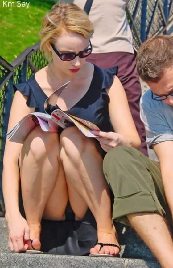 Hermosa descuido o exhibición al público su tanga?2